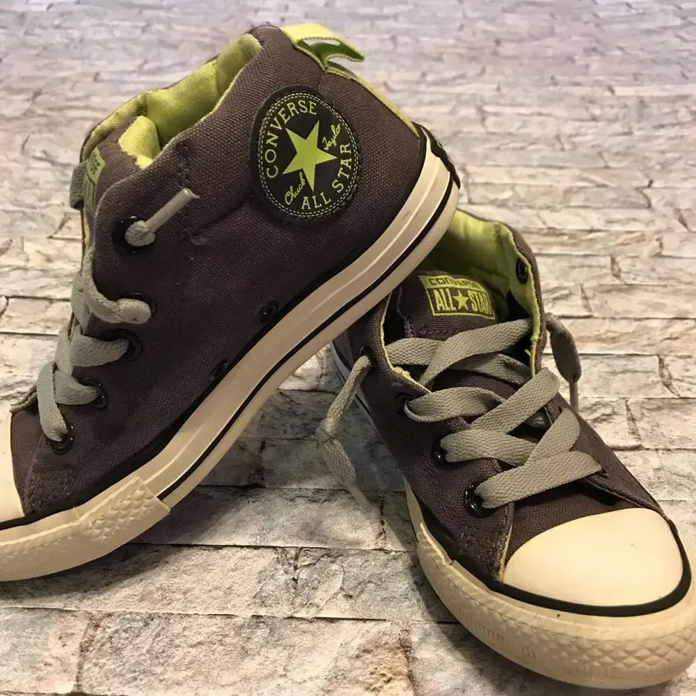 Size 1 Converse All Star